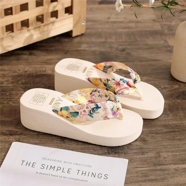 Fashion Women Flip Flops Summer Beach Platform Slippers Casual Outside Wedges Sandals Summer Women Shoes - Image 2